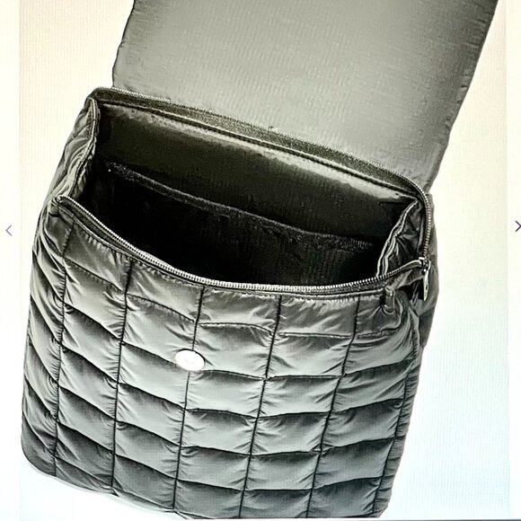 UGG Adaya Quilted Puff Backpack in Black. L=15, W=12, D=2.5" NEW WITH TAG - Picture 4 of 7